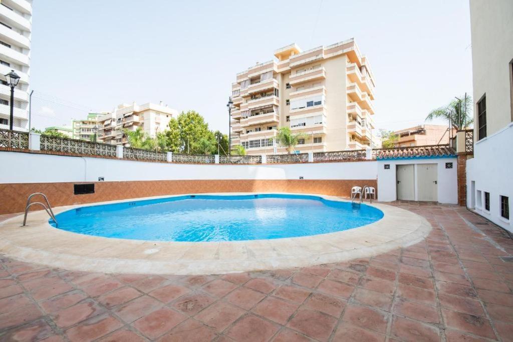 Fuengirola Sun Studio With Terrace 9Th Floor By 10Tosea Buitenkant foto